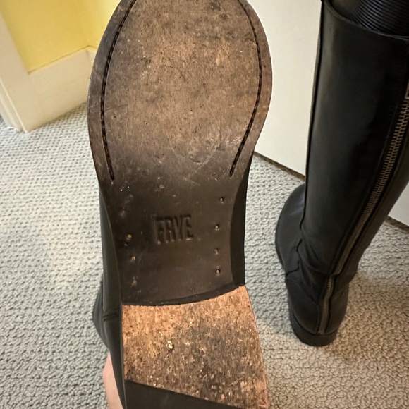 Black Frye Boots size 8.5 - Picture 4 of 5